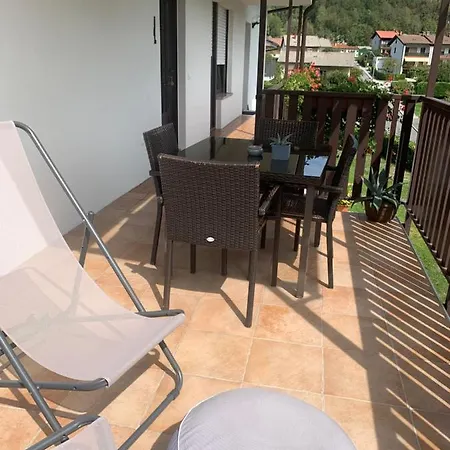 Apartma Panorama * كوباريد
