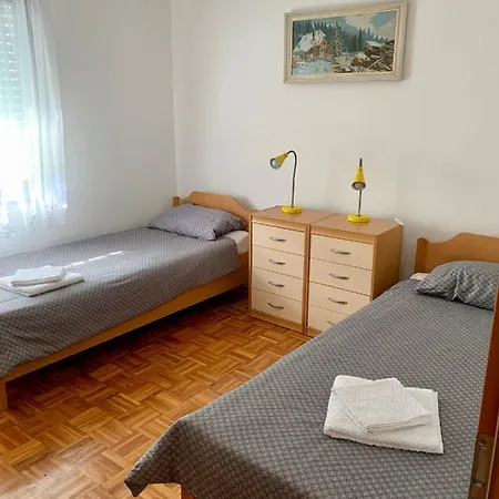 شقة Apartma Panorama *