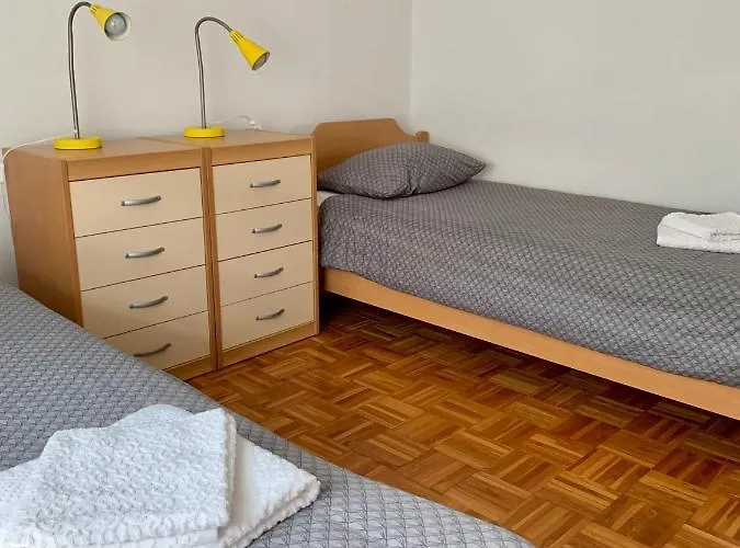 Apartma Panorama * كوباريد